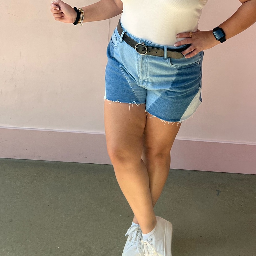 SO Goods For Life Shortie Mixed Denim Jean Shorts - Picture 6 of 6